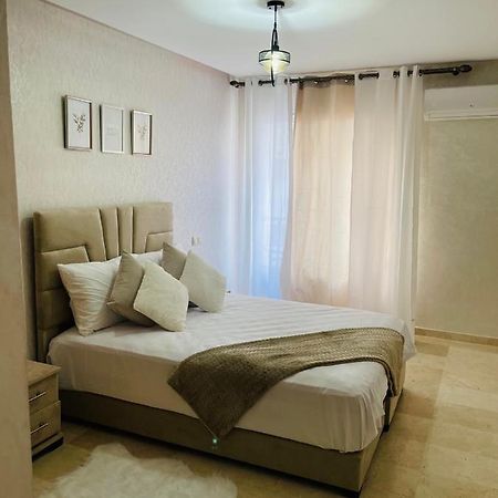 Superbe Appartement Au Coeur De คาซาบลังกา ภายนอก รูปภาพ